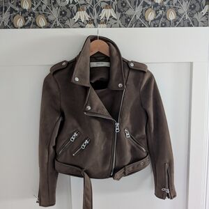 Elegant Brown Leather Jacket for Women